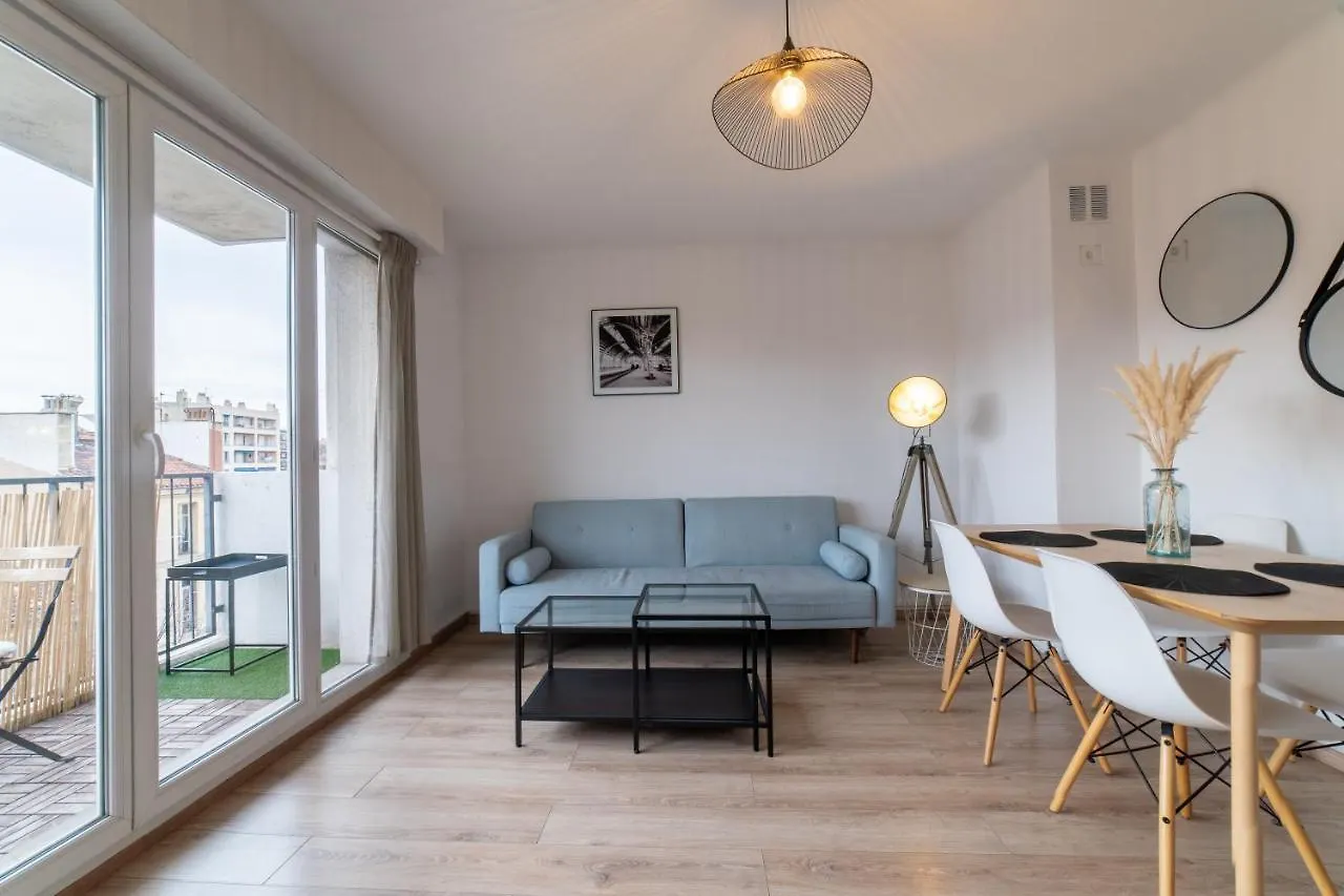 Appartement De Charme Au Coeur De Marseille Apartment